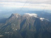 Kota_Kinabalo_Überflug_Berg_IMG_0713 &ndash; &copy; Daniela Paulan (Eberhardt TRAVEL)