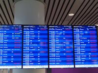 Rundreise Singapur & Malaysia, Flughafen Bangkok, Annullierungen wegen Corona  &ndash; &copy; Martina Häselbarth (Eberhardt TRAVEL)