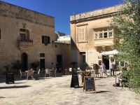 ein perfekter Ort für einen Café &ndash; &copy; Roswitha Zytowski (Eberhardt TRAVEL)
