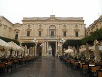 Valletta (Nationalbibliothek am Republic Square) &ndash; &copy; Katrin Deutschbein (Eberhardt TRAVEL)