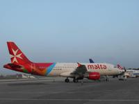 Rückflug mit Ait Malta &ndash; &copy; Katrin Deutschbein (Eberhardt TRAVEL)