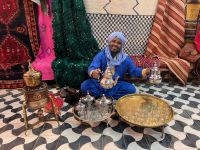 12.4. Teezeremonie Tinghir.jpeg &ndash; &copy; Kora Buggel (Eberhardt TRAVEL)