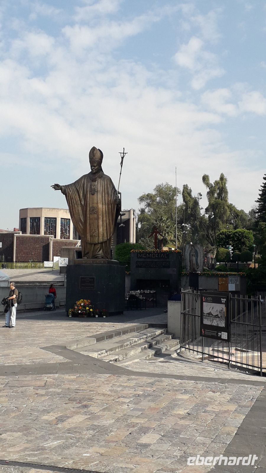 Denkmal Johannes Paul II &ndash; &copy; Julia Kies (Eberhardt TRAVEL)