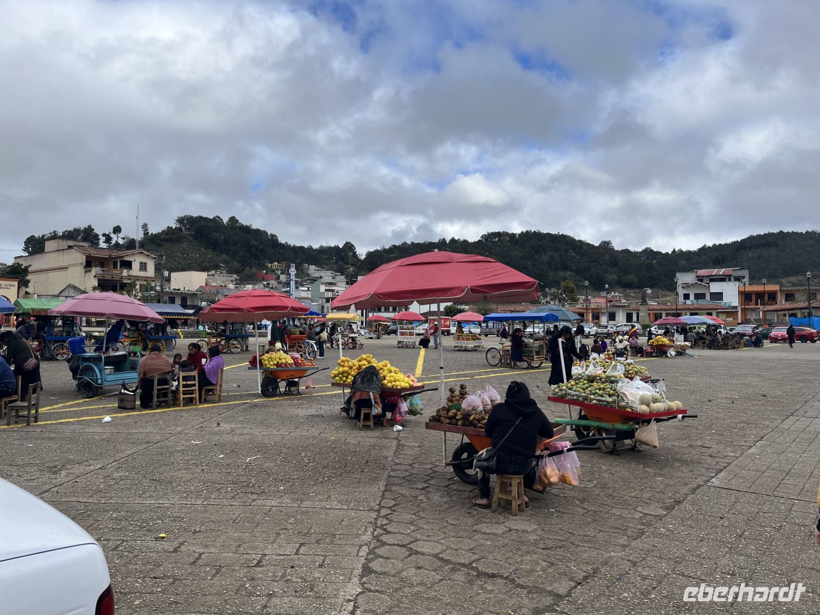 Marktplatz, Chamula &ndash; &copy; Valentin Meyer-Plath (Eberhardt TRAVEL)