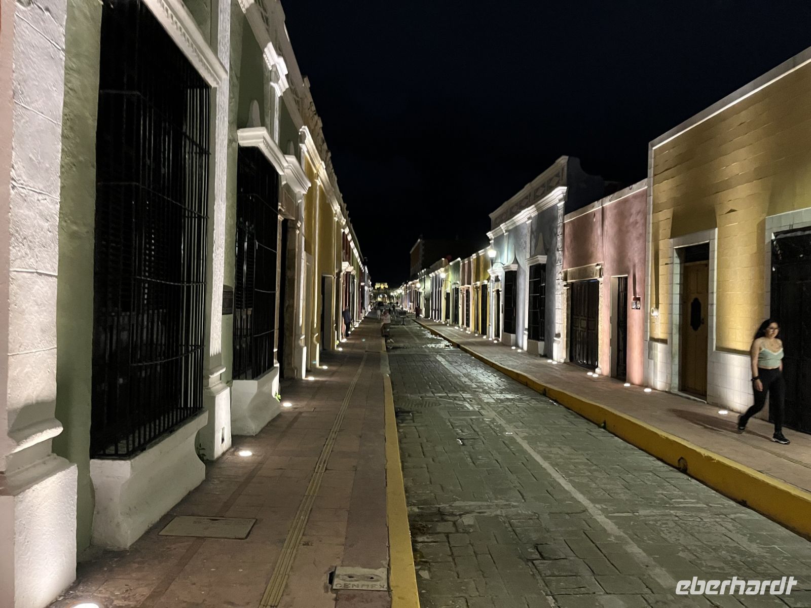 Fußgängerzone bei Nacht, Campeche &ndash; &copy; Valentin Meyer-Plath (Eberhardt TRAVEL)