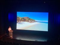 Vortrag über Belize und Honduras, Mein Schiff 1, Theater &ndash; &copy; Mareike Schmidt (Eberhardt TRAVEL)