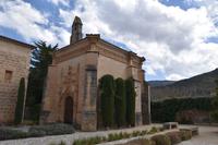 0517 Bus 1 - Zistersienserkloster Santa Maria de Poblet &ndash; &copy; Konrad Füssel (Eberhardt TRAVEL)