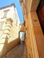 Enge Gasse in Mdina &ndash; &copy; Simone Willner (Eberhardt TRAVEL)