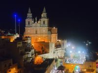Kirche von Mellieha bei Nacht/Malta &ndash; &copy; Susanne Hofen (Eberhardt TRAVEL)