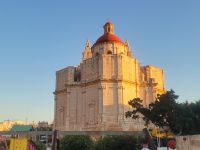 hintere Kirchenfassade/Apsis/Mellieha/Malta &ndash; &copy; Susanne Hofen (Eberhardt TRAVEL)