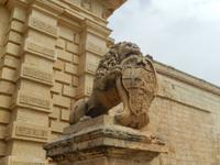 Der Löwe bewacht das Tor von Mdina. &ndash; &copy; Dominik Zilliken (Eberhardt TRAVEL)