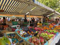 Nizza - Altsstadt - Obst- und Blumenmarkt &ndash; &copy; Annette Weise (Eberhardt TRAVEL)