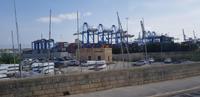 Malta - Containerhafen &ndash; &copy; Annette Zocher (Eberhardt TRAVEL)