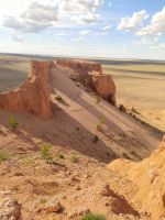 Saurierfundstelle Bayanzag &ndash; &copy; Andrey Kulikov (Eberhardt TRAVEL)