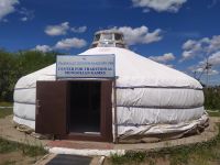 Besuch des Karakorum Museums: Ausstellung der mongolischen Nationalspiele &ndash; &copy; Andrey Kulikov (Eberhardt TRAVEL)
