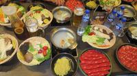 Hot Pot &ndash; &copy; Rico Manns (Eberhardt TRAVEL)
