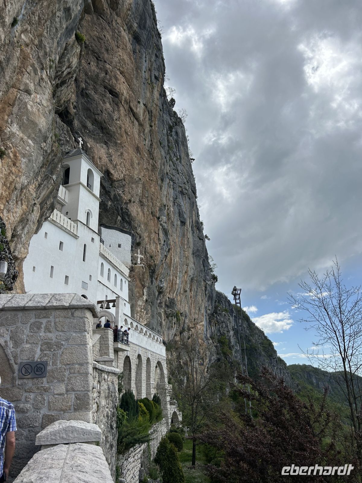 Kloster Ostrog &ndash; &copy; Carola Gastmeier (Eberhardt TRAVEL)