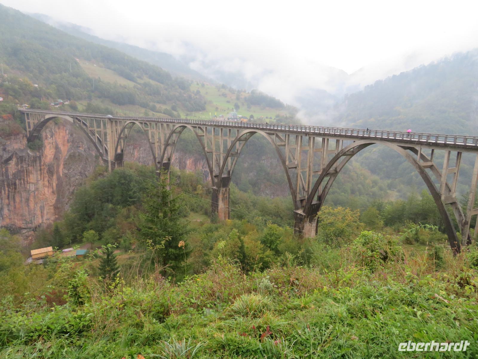 Tara-Canyon &ndash; &copy; Rico Manns (Eberhardt TRAVEL)