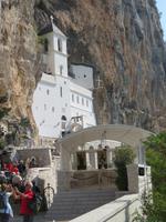 Kloster Ostrog &ndash; &copy; Rico Manns (Eberhardt TRAVEL)
