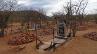0934 Himba-Gräber &ndash; &copy; Annette Weise (Eberhardt TRAVEL)