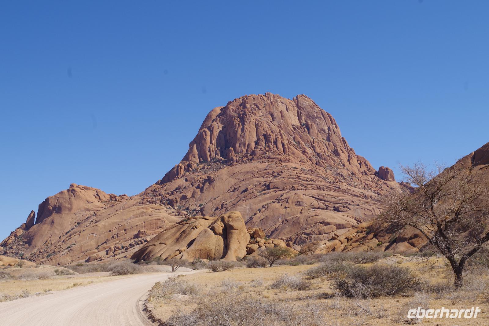 Namibia - Spitzkoppe (3) &ndash; &copy; Franziska Barthel (Eberhardt TRAVEL)