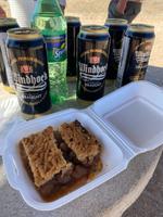 namibia - Pause mit Apfelkuchen aus Solitaire &ndash; &copy; Franziska Barthel (Eberhardt TRAVEL)