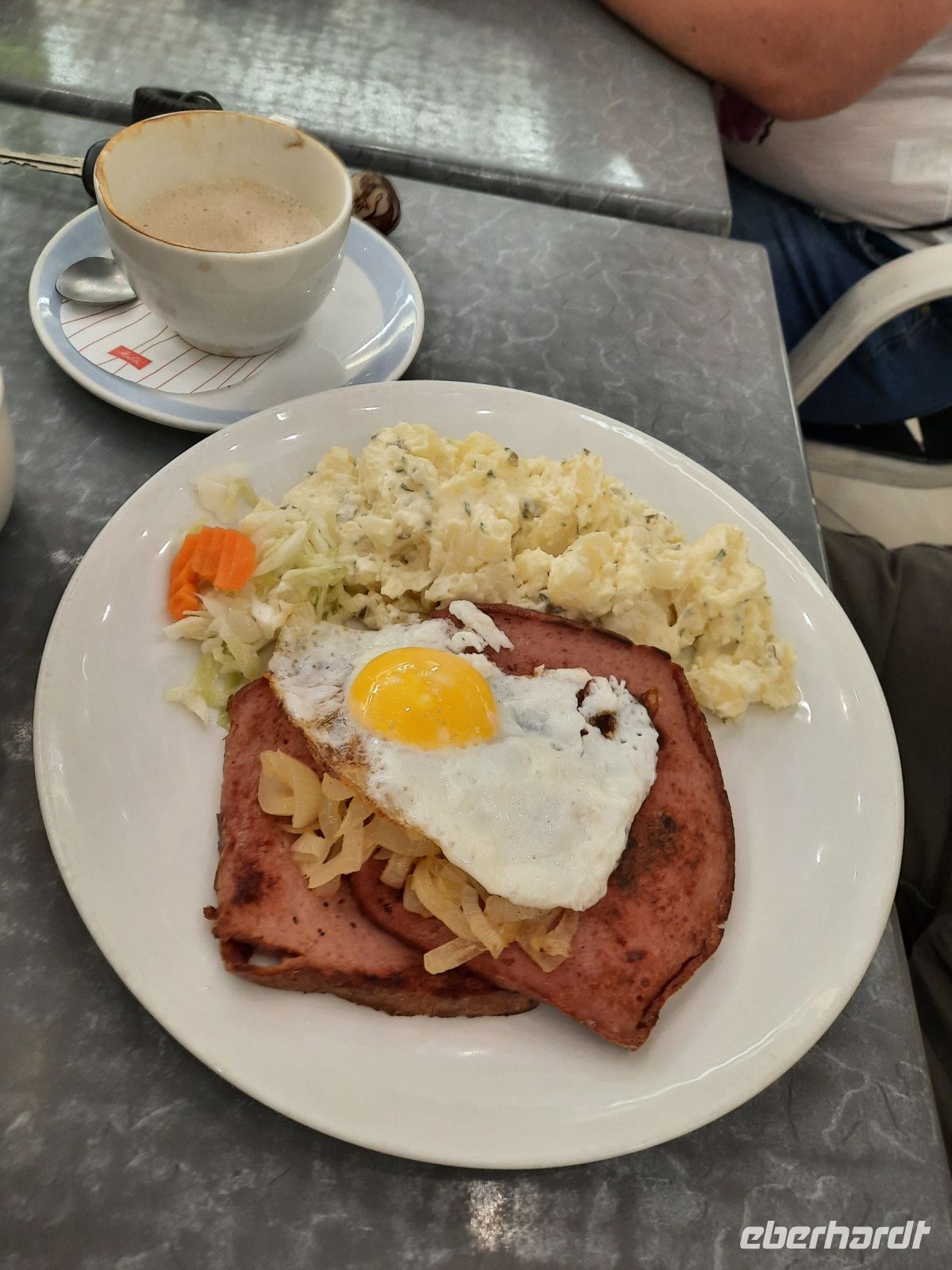 Windhoek - deutsche Hausmannskost im Cafe Schneider &ndash; &copy; Annett Müller (Eberhardt TRAVEL)