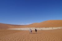 Nationalpark Sossusvlei - Wanderung zum Dead Vlei &ndash; &copy; Annett Müller (Eberhardt TRAVEL)