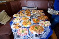 219-Mittagsnack Bootstour &ndash; &copy; Susanne Schirmann (Eberhardt TRAVEL)
