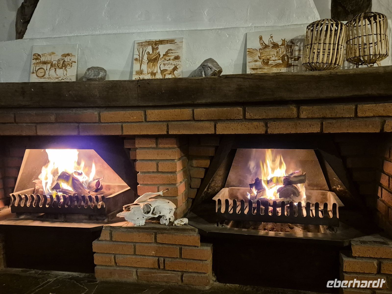 Tag 4 - Kamin in der Canyon Village Lodge &ndash; &copy; Jana Wessendorf (Eberhardt TRAVEL)