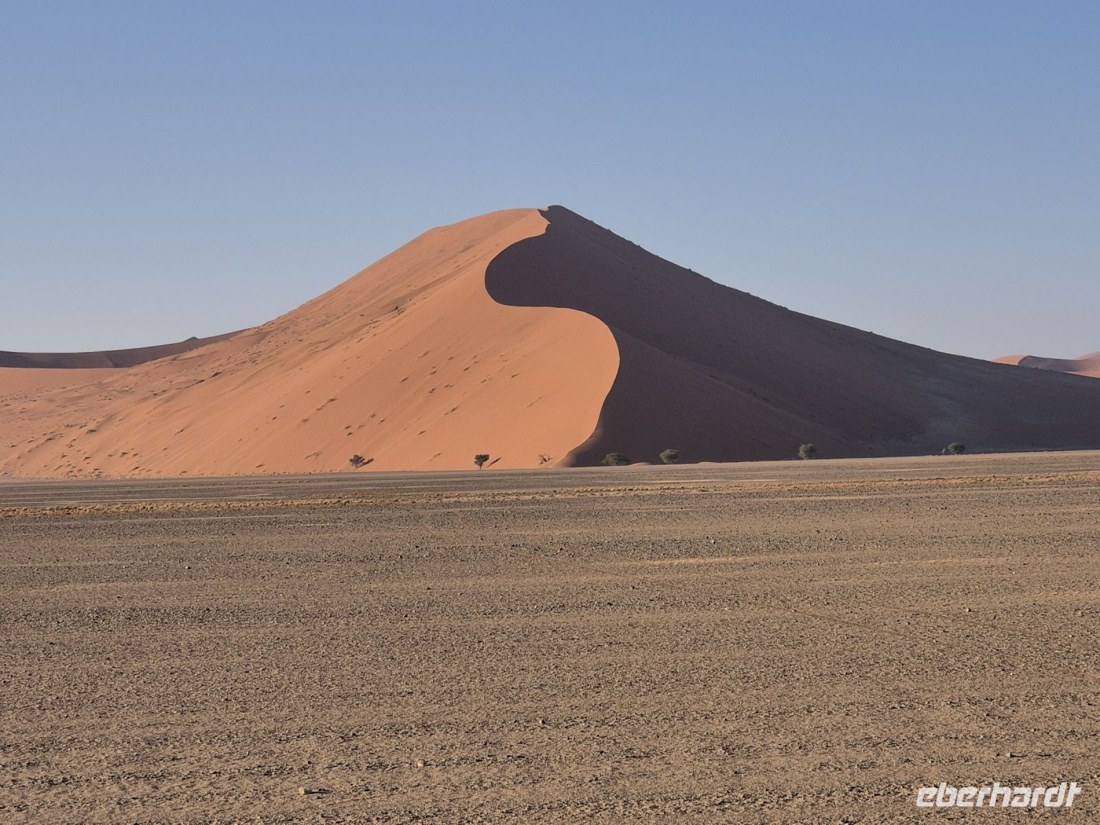 Tag 8 - Sossusvlei - Ying und Yang &ndash; &copy; Jana Wessendorf (Eberhardt TRAVEL)