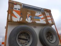 Sossusvlei unser Truck &ndash; &copy; Kathrin Mickan (Eberhardt TRAVEL)