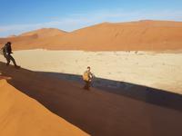 Tage Rundreise Namibia – Die Erlebnistour mit  Kalahari – Fish River-Canyon – Lüderitz – Namib – Swakopmund – Erongo Gebirge – Etosha Nationalpark – Windhoek (328) &ndash; &copy; Benjamin Rodriguez Manzanares (Eberhardt TRAVEL)