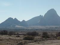 Tage Rundreise Namibia – Die Erlebnistour mit  Kalahari – Fish River-Canyon – Lüderitz – Namib – Swakopmund – Erongo Gebirge – Etosha Nationalpark – Windhoek (948) &ndash; &copy; Benjamin Rodriguez Manzanares (Eberhardt TRAVEL)