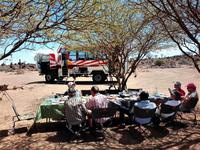 Farm Garas - Picknick unterm Schattenbaum &ndash; &copy; Annett Müller (Eberhardt TRAVEL)