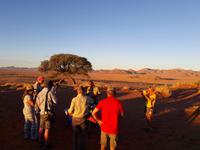Namib Desert Lodge - Sundowner &ndash; &copy; Annett Müller (Eberhardt TRAVEL)