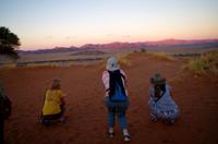 Namib Desert Lodge - Sundowner &ndash; &copy; Annett Müller (Eberhardt TRAVEL)