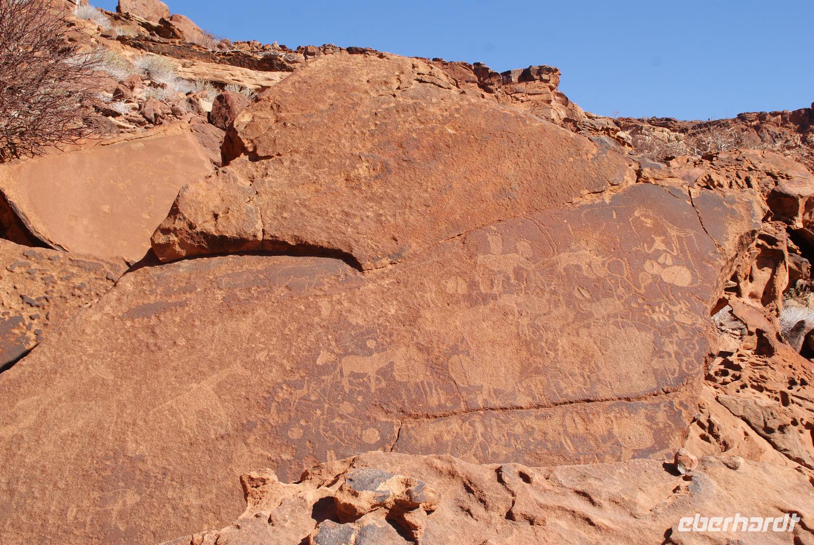 Twyfelfontein  &ndash; &copy; Susanne Schirmann (Eberhardt TRAVEL)
