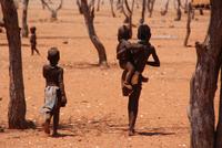 Himbafamilie (6) &ndash; &copy; Susanne Schirmann (Eberhardt TRAVEL)