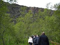 In der Felsenschlucht Asbyrgi &ndash; &copy; Anne Hiecke (Eberhardt TRAVEL)