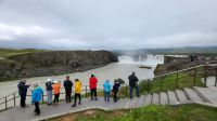 Rundreise Island - Stopp am Godafoss &ndash; &copy; Franziska Bergmann (Eberhardt TRAVEL)