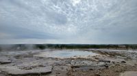 Rundreise Island - Ausflug Goldener Kreis // Strokkur &ndash; &copy; Franziska Bergmann (Eberhardt TRAVEL)