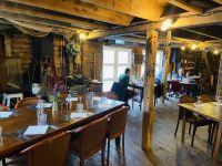 Rundreise Island - Eskifjörður Restaurant Randúlfssjóhús &ndash; &copy; Heike Wagner (Eberhardt TRAVEL)