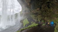 20250718_11 Hinter dem Wasserfall.jpg &ndash; &copy; Michael Rass (Eberhardt TRAVEL)