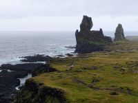 Lóndrangar