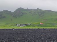 Vik vom Strand aus &ndash; &copy; Monika Cortese (Eberhardt TRAVEL)