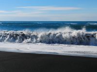 Der schwarze Strand von Vik  &ndash; &copy; Monika Cortese (Eberhardt TRAVEL)