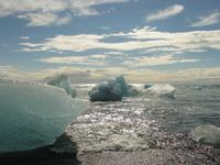 Eisschollen im Meer &ndash; &copy; Julia Grunwald (Eberhardt TRAVEL)