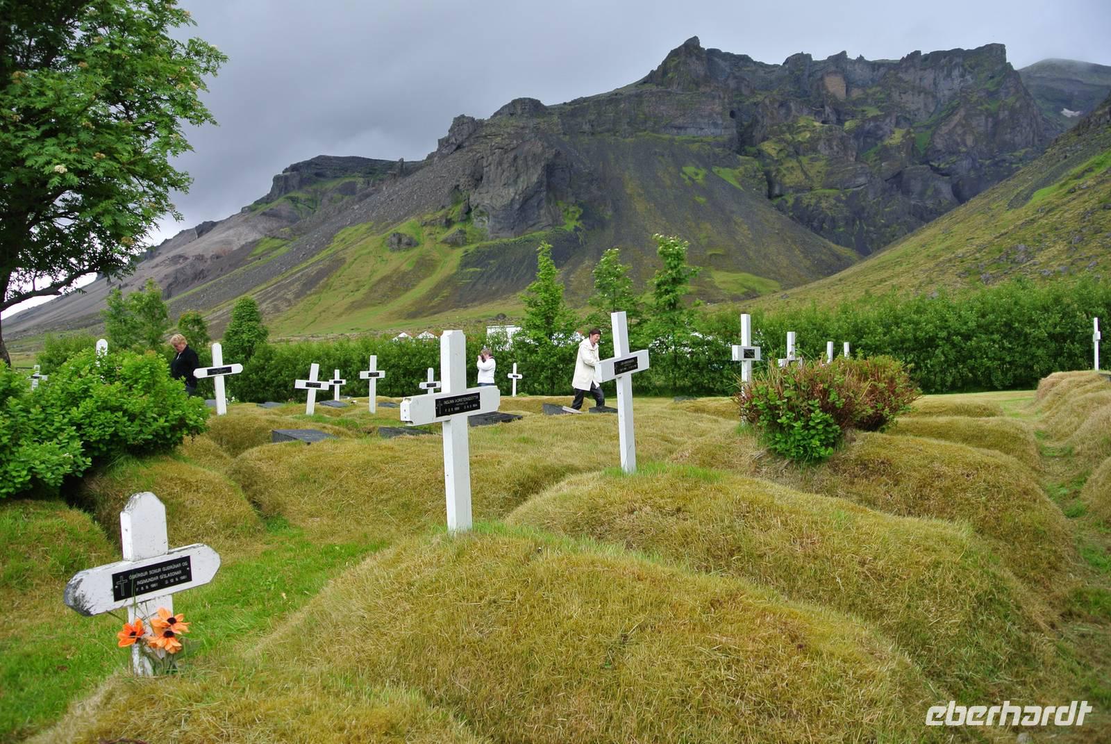 Friedhof Litta Hof &ndash; &copy; Gerd Przybyla (Eberhardt TRAVEL)