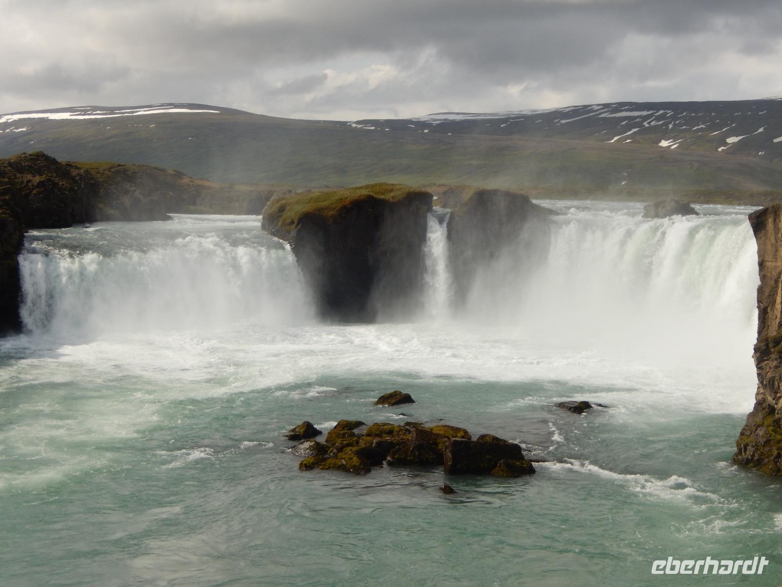 auf deutsch - Götterwasserfall &ndash; &copy; Enrico Lindner-Ehrenreich (Eberhardt TRAVEL)